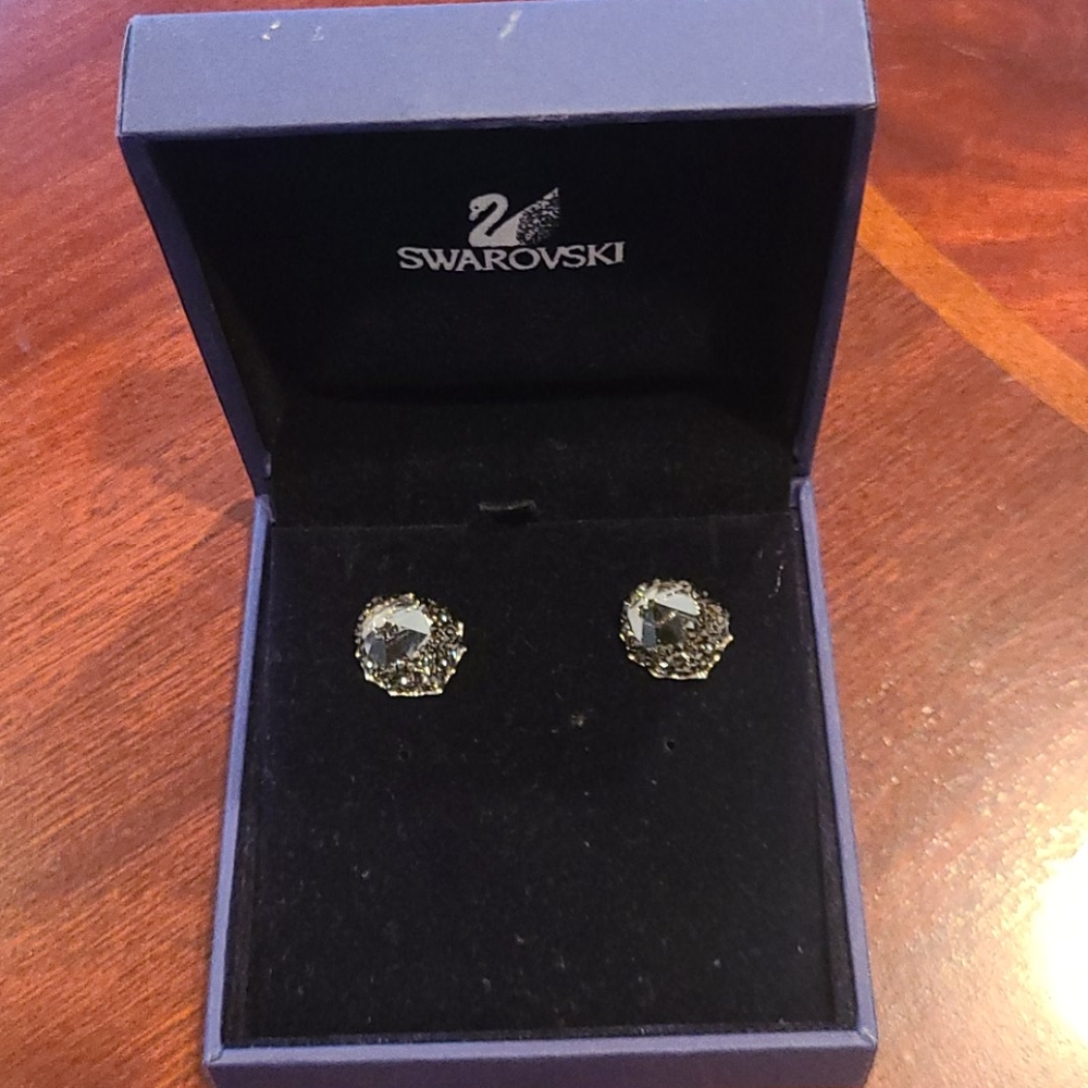 Swarovski Crystal Large Stone Earring